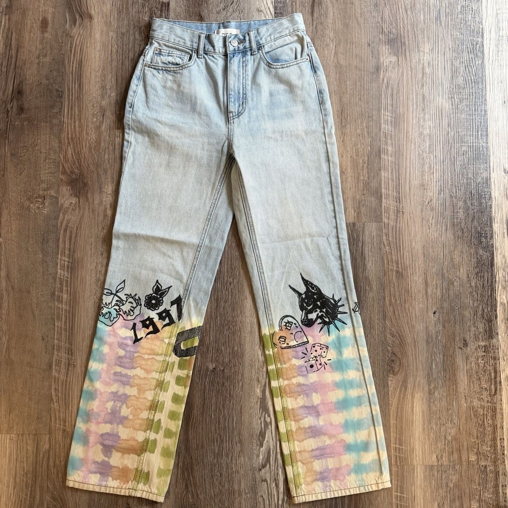 BDG Womens Jeans Tie Dye Cowboy Jeans Straight Leg Size 25 Urban Outfitters